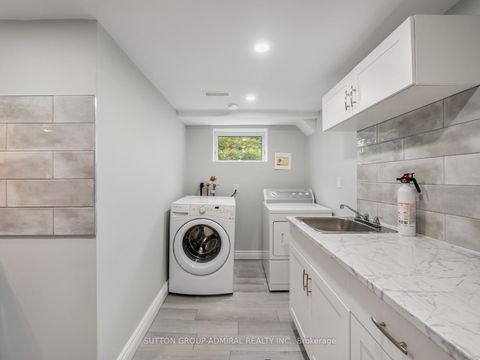 Photo 27 at 135 Elise Terrace, Newtonbrook West, Toronto