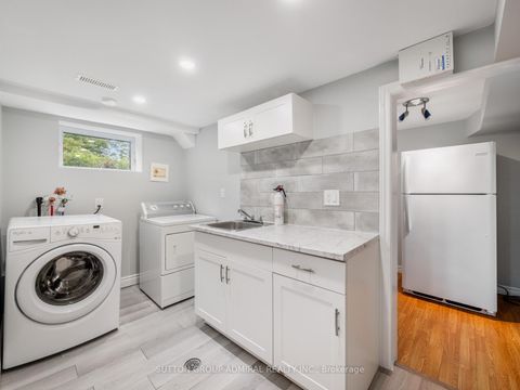 Photo 29 at 135 Elise Terrace, Newtonbrook West, Toronto