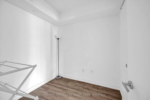 Photo 7 at 1516 - 77 Shuter Street, Yonge Corridor, Toronto Photo 7 at 1516 - 77 Shuter Street, Yonge Corridor, Toronto