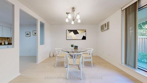 Photo 8 at 177 - 20 Moonstone Byway, Hillcrest Village, Toronto