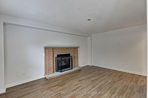 Photo 22 at 175 RHODES Circle, Glenway Estates, Newmarket