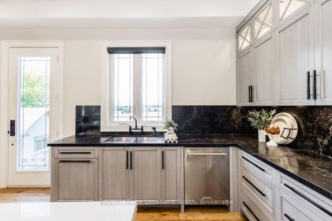 Photo 20 at 22 EAST JOHN Street, Cookstown, Innisfil