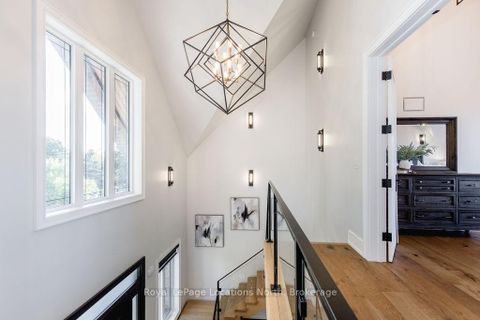 Photo 25 at 22 EAST JOHN Street, Cookstown, Innisfil