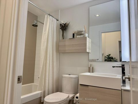 Photo 13 at 205 - 88 Scott Street, Yonge Corridor, Toronto Photo 13 at 205 - 88 Scott Street, Yonge Corridor, Toronto