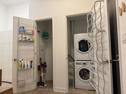 Photo 14 at 205 - 88 Scott Street, Yonge Corridor, Toronto Photo 14 at 205 - 88 Scott Street, Yonge Corridor, Toronto