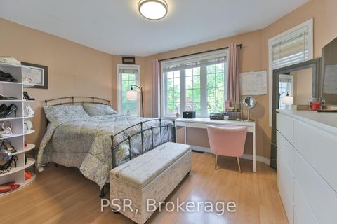 Photo 21 at 35 Arundel Drive, Vellore Village, Vaughan