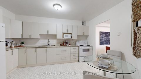 Photo 19 at 1806 - 10 Edgecliffe Golfway, Flemingdon Park, Toronto
