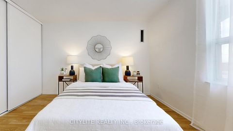 Photo 26 at 1806 - 10 Edgecliffe Golfway, Flemingdon Park, Toronto