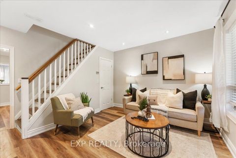 Photo 5 at 149 Drayton Avenue, Woodbine Corridor, Toronto