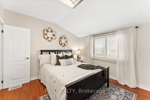 Photo 23 at 149 Drayton Avenue, Woodbine Corridor, Toronto