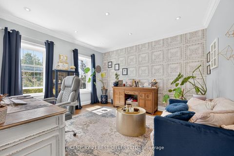 Photo 5 at 28 Wingrove Hill, City Centre West, Toronto