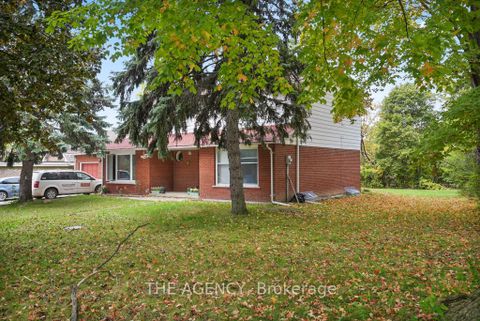 Photo 10 at 9846 Keele Street, Maple, Vaughan