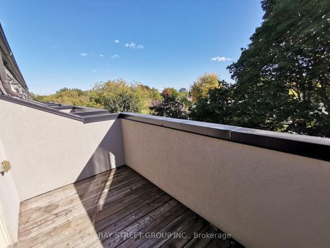 Photo 27 at 5 - 5 Eaton Park Lane, L'Amoreaux, Toronto