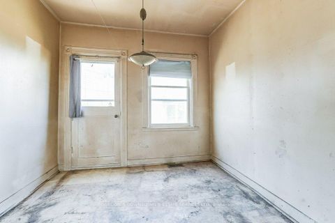Photo 11 at 6 Paisley Avenue, South Riverdale, Toronto