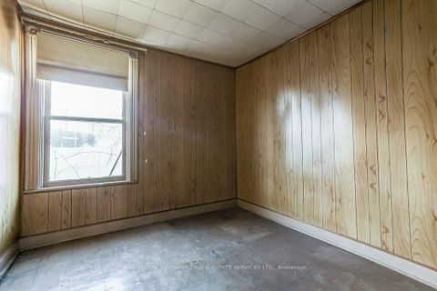 Photo 13 at 6 Paisley Avenue, South Riverdale, Toronto