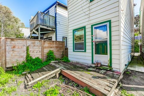 Photo 19 at 6 Paisley Avenue, South Riverdale, Toronto