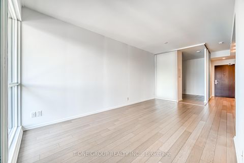 Photo 12 at 2501 - 70 Temperance Street, Bay Street Corridor, Toronto Photo 12 at 2501 - 70 Temperance Street, Bay Street Corridor, Toronto