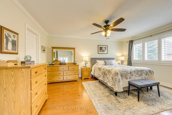 Photo 24 at 57 - 5223 Fairford Crescent, East Credit, Mississauga
