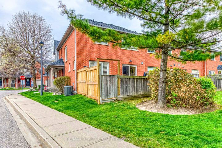 Photo 46 at 57 - 5223 Fairford Crescent, East Credit, Mississauga