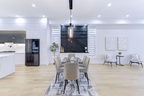 Photo 9 at 6 Stanhope Avenue, Broadview North, Toronto