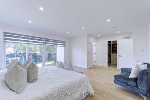 Photo 25 at 6 Stanhope Avenue, Broadview North, Toronto