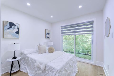 Photo 33 at 6 Stanhope Avenue, Broadview North, Toronto