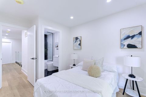 Photo 34 at 6 Stanhope Avenue, Broadview North, Toronto
