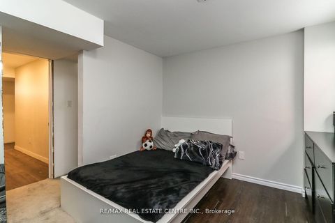 Photo 11 at 22 Meadowlark Road, Cundles East, Barrie