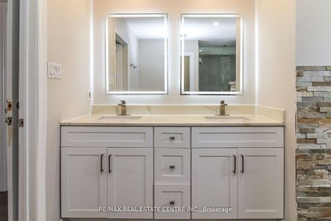 Photo 15 at 22 Meadowlark Road, Cundles East, Barrie