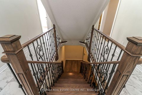 Photo 20 at 22 Meadowlark Road, Cundles East, Barrie