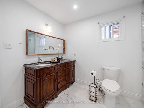 Photo 24 at 40 Brookmill Drive, Brownridge, Vaughan