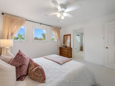 Photo 28 at 40 Brookmill Drive, Brownridge, Vaughan