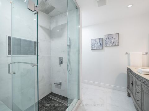 Photo 31 at 40 Brookmill Drive, Brownridge, Vaughan