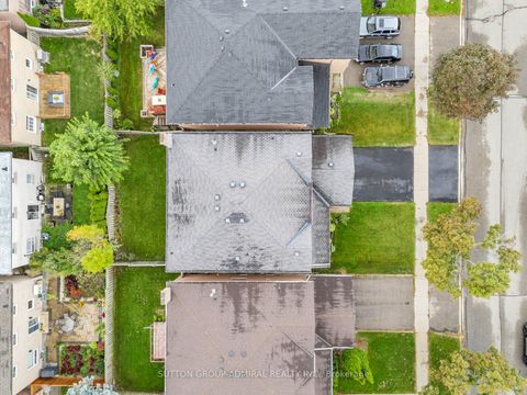 Photo 46 at 40 Brookmill Drive, Brownridge, Vaughan