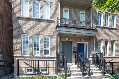 Photo 17 at 22 Mansur Terrace, York University Heights, Toronto