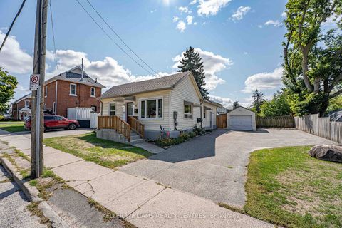 Photo 0 at 61 Victoria Street, Sanford, Barrie