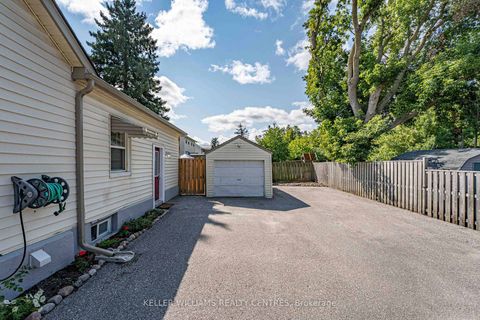 Photo 15 at 61 Victoria Street, Sanford, Barrie