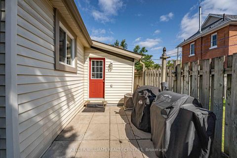 Photo 17 at 61 Victoria Street, Sanford, Barrie