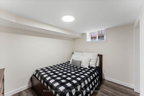 Photo 38 at 61 Victoria Street, Sanford, Barrie