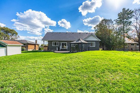 Photo 1 at 222 Glenn Avenue, Stroud, Innisfil