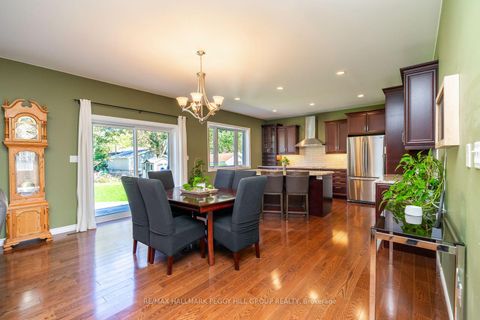 Photo 3 at 222 Glenn Avenue, Stroud, Innisfil