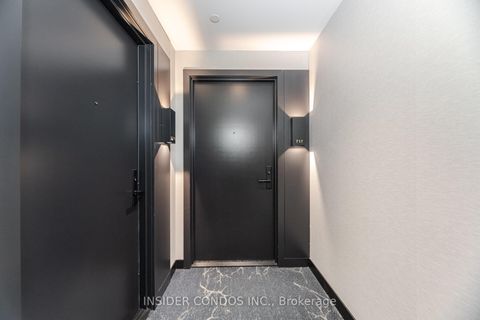 Photo 7 at 717 - 500 Dupont Street, Annex, Toronto Photo 7 at 717 - 500 Dupont Street, Annex, Toronto