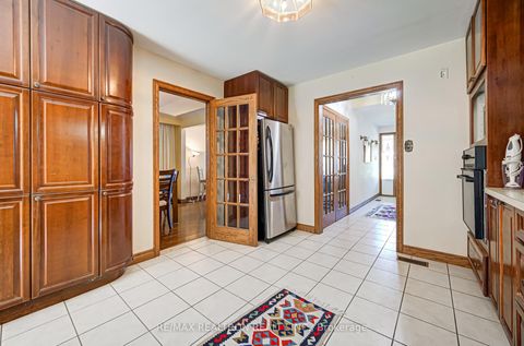 Photo 11 at 69 Elm Avenue, Langstaff, Richmond Hill