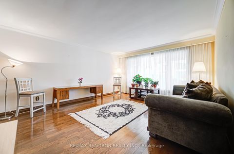 Photo 14 at 69 Elm Avenue, Langstaff, Richmond Hill
