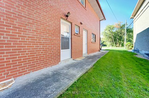 Photo 31 at 69 Elm Avenue, Langstaff, Richmond Hill