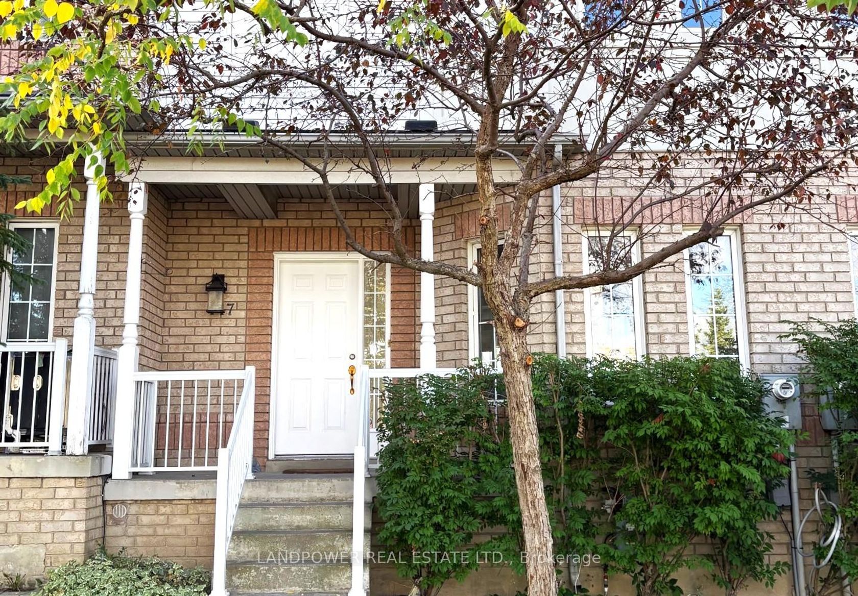 447 Hollandview Trail, Bayview Wellington, Aurora 