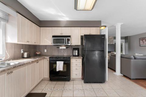 Photo 7 at 131 Ruffet Drive, Edgehill Drive, Barrie Photo 7 at 131 Ruffet Drive, Edgehill Drive, Barrie