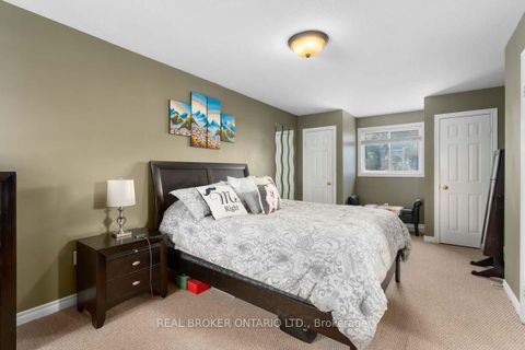 Photo 16 at 131 Ruffet Drive, Edgehill Drive, Barrie Photo 16 at 131 Ruffet Drive, Edgehill Drive, Barrie