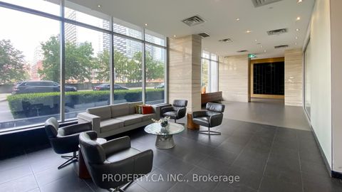 Photo 10 at 2816 - 15 Iceboat Terrace, Waterfront Communities C1, Toronto