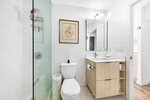 Photo 13 at 625 - 52 Forest Manor Road, Henry Farm, Toronto